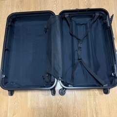 キャリーバッグ　ブルーの画像