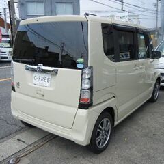 平成２５年式　ホンダ　Ｎ－ＢＯＸ　Ｇ・Ｌパッケージ　スマートキー　純正ナビ　ワンゼグ　ＣＤ　ＥＴＣ　アルミの画像