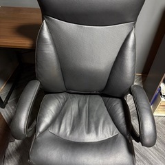 ニトリ 机と椅子セットの画像