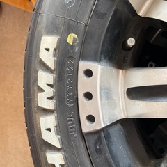 ハイエース用　タイヤ➕ホイール　4本セットの画像