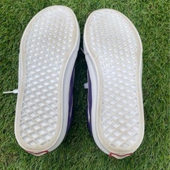 【超美品】バンズ　スニーカー　23.5センチの画像