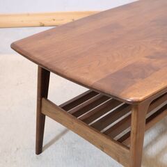 IDC OTSUKA(大塚家具)の人気シリーズNordy(ノルディー)ウォールナット材 センターテーブルです。木目の美しさを活かしたシンプルなデザインのセンターテーブルはカフェ風や北欧スタイルなどに♪の画像