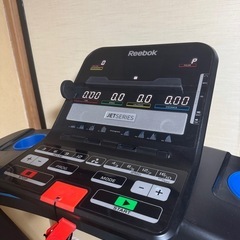 リーボック　ランニングマシーン　JET300の画像