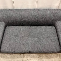 【武蔵小山店】 ロウヤ LOWYAソファ クッション 付き　三人掛けソファ 3人掛けソファ ファブリックソファ グレーソファ シンプルソファ リビングソファ モダンソファ 北欧風ソファ カフェ風インテリア クッション付き 中古家具 インテリア家具 大型家具 応接ソファ 3P 2P 三人掛け ファミリー lowyaの画像