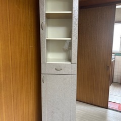 食器棚　キャビネット