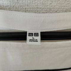 UNIQLO　ボーダー　長袖Ｌ　おおきめの画像