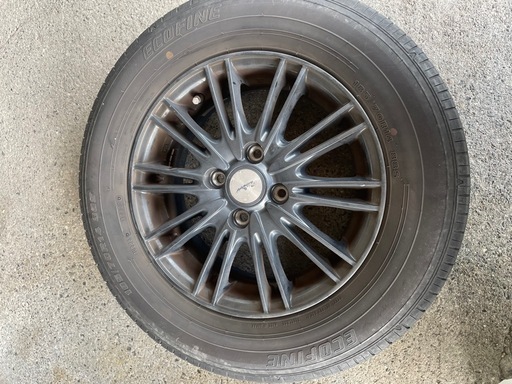 ノーマルタイヤ4本185/70R14