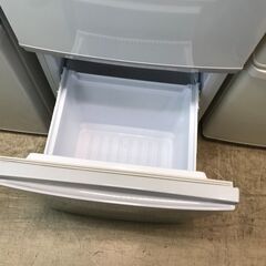 【ジャングルジャングル石津店】シャープ　冷蔵庫　SJ-14E6　2018年式　自動霜取りファン式　137L 　一人暮らし　新生活　堺市　堺区　西区　北区　東区　高石市　和泉市　石津の画像