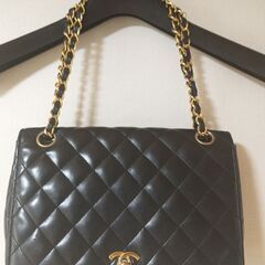 CHANEL 　キルティングチェーンバッグの画像