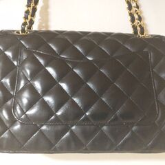 CHANEL 　キルティングチェーンバッグの画像
