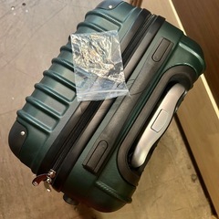 【武蔵小山店】 キャリーバッグ 未使用品　スーツケース 機内持ち込み 旅行バッグ 出張バッグ 防災バッグ 4輪キャスター ハードケース グリーン トランクの画像