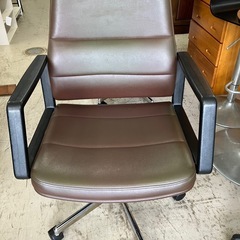 W 2507-122   チェア ブラウン 高さ調整可能　中古　...