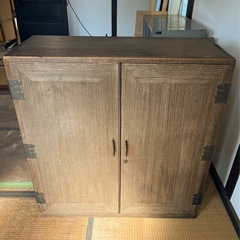 昭和レトロ　桐箪笥　時代家具　着物箪笥　② Yahoo!オークション - 『 桐箪笥 2段式 』F6 レトロ箪笥 和箪笥