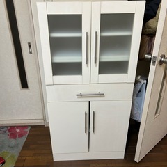 食器棚