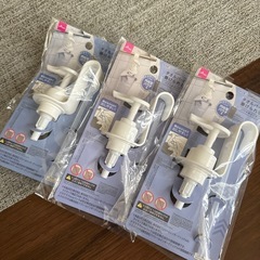 シャンプーポンプ　3個セットの画像