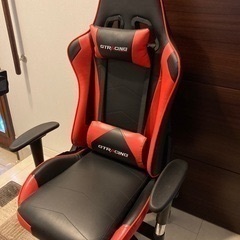 【美品】 GTRACING ゲーミングチェア レッド　 リクライニング 座面昇降 アーム昇降 の画像