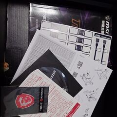 MSI　MEG X570 UNIFY　マザーボードの画像