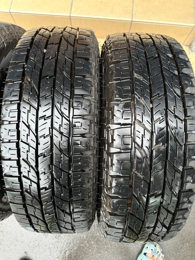 ハイエース200系　ナイトロパワーM6カービン　ジオランダーAT 215/65R16 車検対応