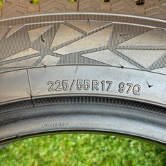 【8月末までセール】MAZDA6 アテンザ　スバルXV 225/55R17 97Q 4本　交換工賃込み　トーヨー　GIZ2の画像
