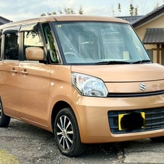 🚘 スズキ スペーシア 🚘  🔘 モデル: MK32S  🔘 年式: 2014  🔘 111827km  🔘 車検: 2年  🔘 ナビゲーション  🔘 テレビ、Bluetooth  🔘 バックカメラ  🔘 アイドリングストップ  🔘 左側パワードア  🔘 エアコン  🔘 電動ミラー  🔘 電動シャッター の画像