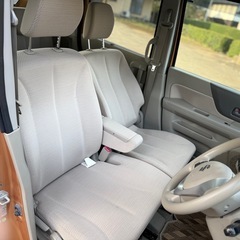 🚘 スズキ スペーシア 🚘  🔘 モデル: MK32S  🔘 年式: 2014  🔘 111827km  🔘 車検: 2年  🔘 ナビゲーション  🔘 テレビ、Bluetooth  🔘 バックカメラ  🔘 アイドリングストップ  🔘 左側パワードア  🔘 エアコン  🔘 電動ミラー  🔘 電動シャッター の画像