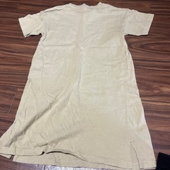 Tシャツワンピース ベージュ 120両サイドスリット入りの画像