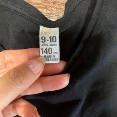 ZARA半袖Tシャツ うさぎ 黒140の画像