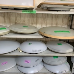 リモコンありシーリングライト1個　年式、メーカー、サイズ色々あります。の画像