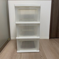 衣装ケースの画像