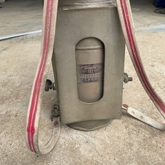昭和レトロ　サカウチ式全自動噴霧機の画像