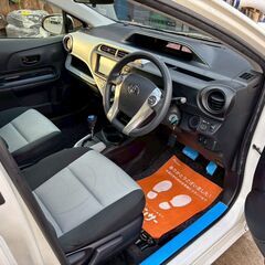 アクア ハイブリッド 1.5S ナビ TV DVD再生 Bluetooth再生 車検2年含 【総額49.8万円】の画像