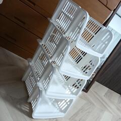 収納ケース(1つヒビ有り)