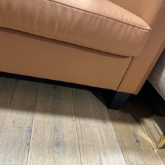 大人気！！　2人掛けソファ　レザー系　インテリア家具　おしゃれ
の画像