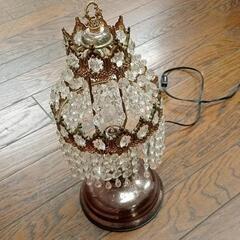 0704-098 卓上シャンデリアの画像