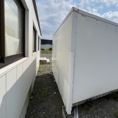 1.8坪　コンテナ　2ｔ用保冷物置　バイクガレージ　倉庫　簡易　観音開き　仮設倉庫の画像