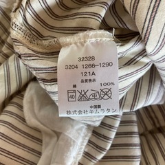 半袖ブラウスの画像
