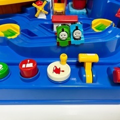 トーマス　知育玩具の画像