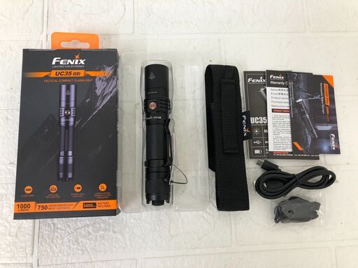 未使用！fenix フェニックス UC35 1000ルーメン ハンディライト 未使用！fenix フェニックス UC35 1000ルーメン ハンディライト