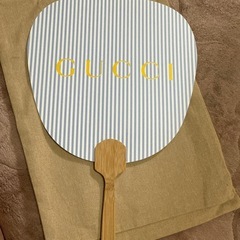 新品☆GUCCI うちわ 布袋付き☆の画像