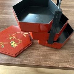 お重箱の画像