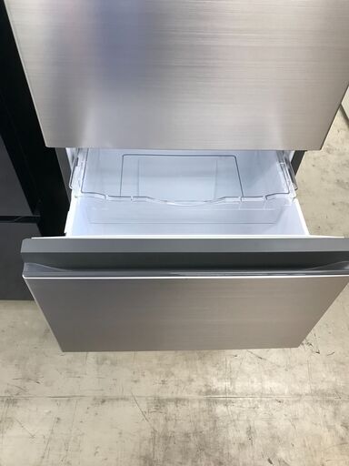 【ジャングルジャングル石津店】日立　ヒタチ　冷蔵庫　R-V32NV　2020年式　うるおい野菜室　うるおいチルド　スリムな本体幅54c