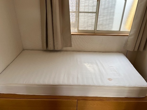 無印良品　シングルベット　収納付き