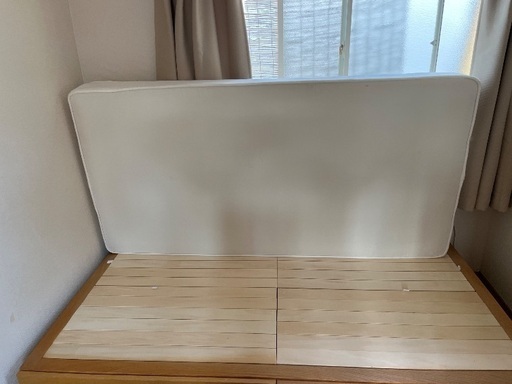 無印良品　シングルベット　収納付き