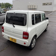 マツダ　スピアーノ　ラパン　お探しの方も必見です　車検付き　４WD　オートマ　白の画像