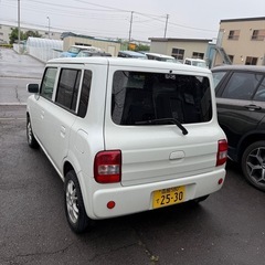 マツダ　スピアーノ　ラパン　お探しの方も必見です　車検付き　４WD　オートマ　白の画像