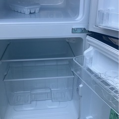 ⭕️近隣配達無料です⭕️2ドア93リット冷蔵庫です⭕️の画像