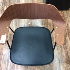 Case Furniture 675チェア actusの画像