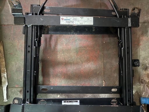 brideシートレール