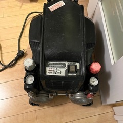 日立工機　　エアーコンプレッサーEC1445H ジャンク品
