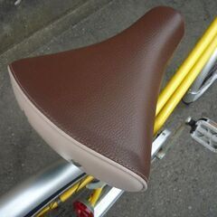 使用感あり 26インチ シティサイクル イエロー カギ付き 変速ギア無し 自転車 カゴ・ライト付き 買い物 通勤 通学 札幌市東区 新道東店の画像